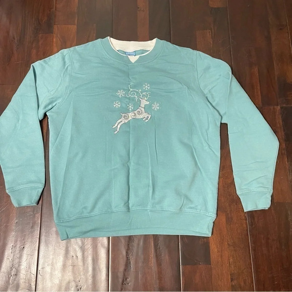 Christmas‎ sweater with embroidered reindeer light blue size Large - Picture 1 of 5